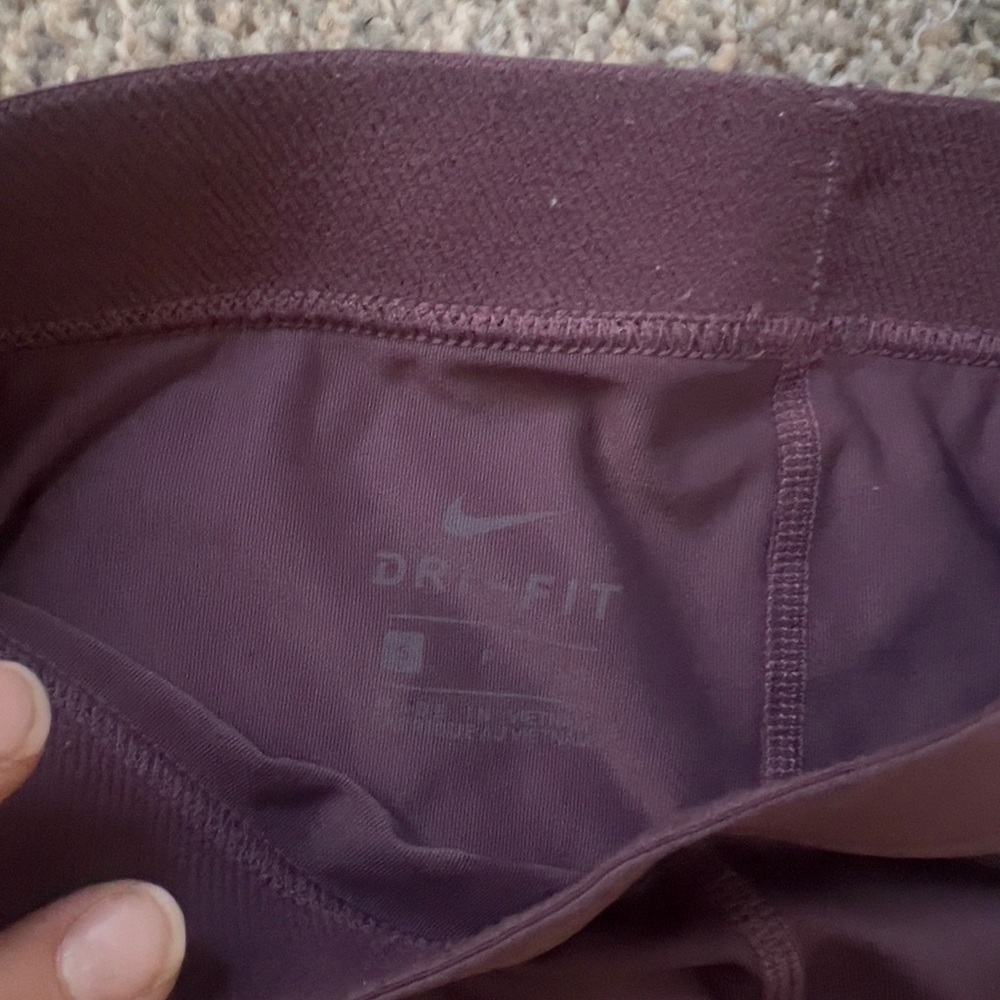 💜3 for $30 Sale/Mauve Nike Pro Dri Fit Cropped Leggingss - Picture 4 of 6